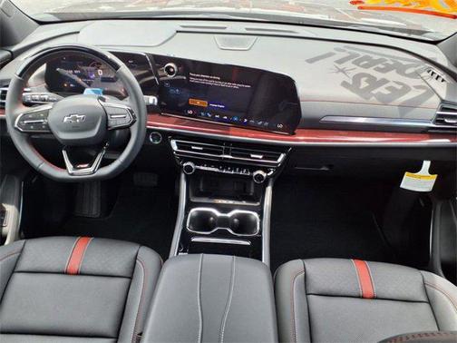 2025 Chevrolet Traverse RS