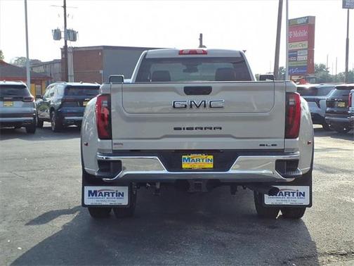 2026 GMC Sierra 3500 SLE