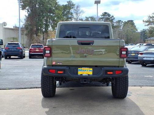 2025 Jeep Gladiator Mojave X