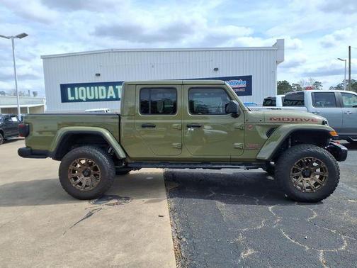 2025 Jeep Gladiator Mojave X