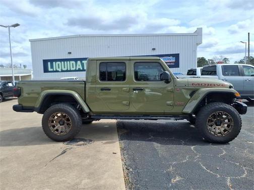 2025 Jeep Gladiator Mojave X