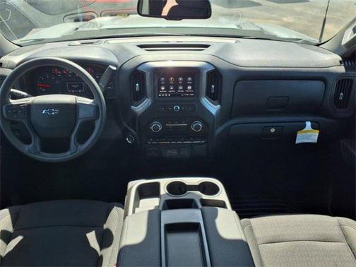 2025 Chevrolet Silverado 2500 Custom