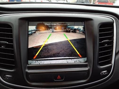 Granite Crystal Metallic Clearcoat 2016 Chrysler 200 Limited