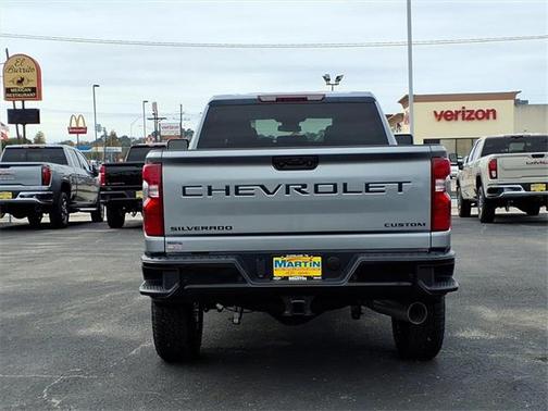 2026 Chevrolet Silverado 2500 Custom