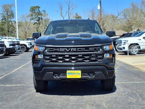 2025 Chevrolet Silverado 1500 Custom Trail Boss