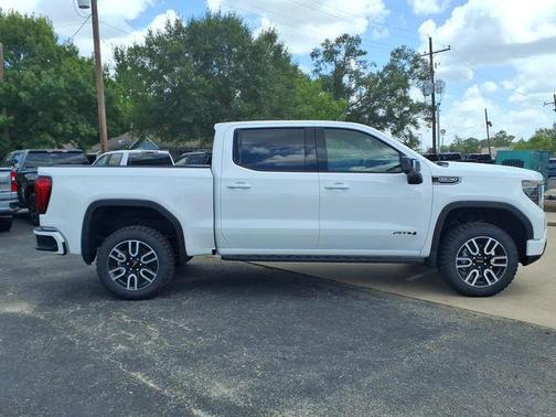 Summit White 2026 GMC Sierra 1500 AT4