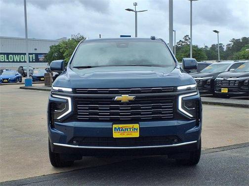 2025 Chevrolet Suburban 4WD High Country