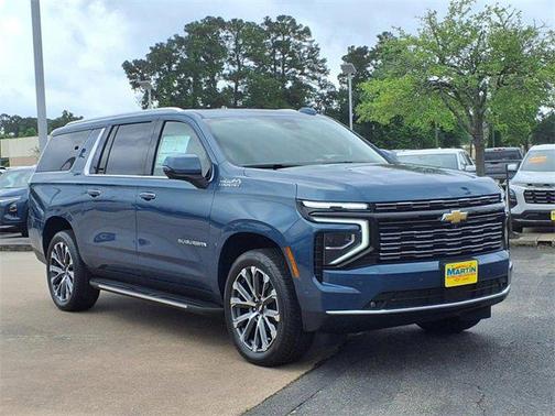 2025 Chevrolet Suburban 4WD High Country