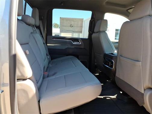 2026 GMC Sierra 2500 SLT