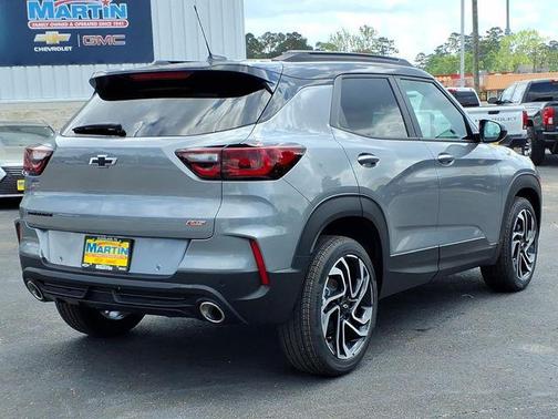 Sterling Gray Metallic 2026 Chevrolet Trailblazer RS