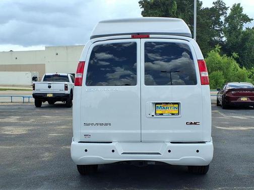 Summit White 2026 GMC Savana 2500 Work Van
