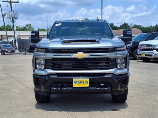 2025 Chevrolet Silverado 2500 Custom
