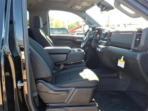 2026 GMC Sierra 3500 SLE