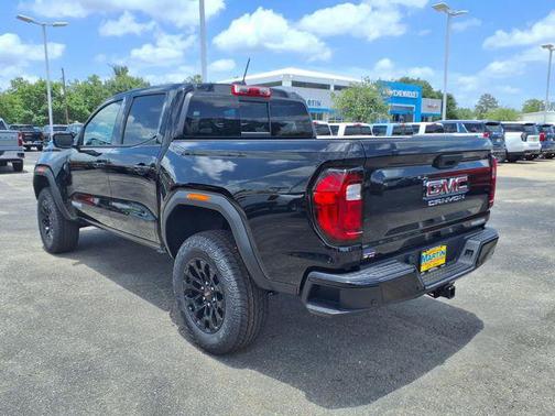 Onyx Black 2026 GMC Canyon Elevation