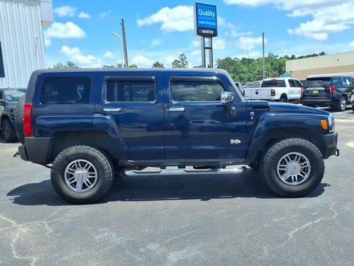 Midnight Blue Metallic 2007 Hummer H3 Base