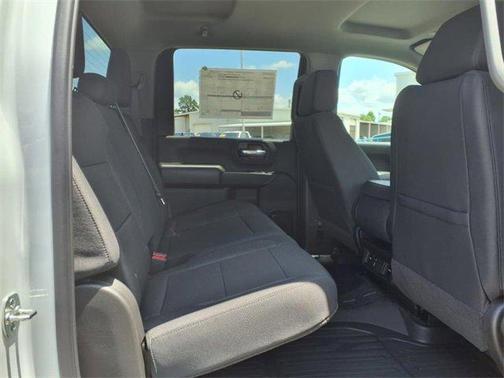 2025 GMC Sierra 2500 Base