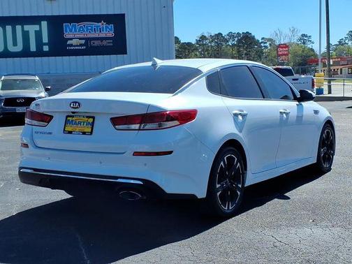 2019 Kia Optima LX