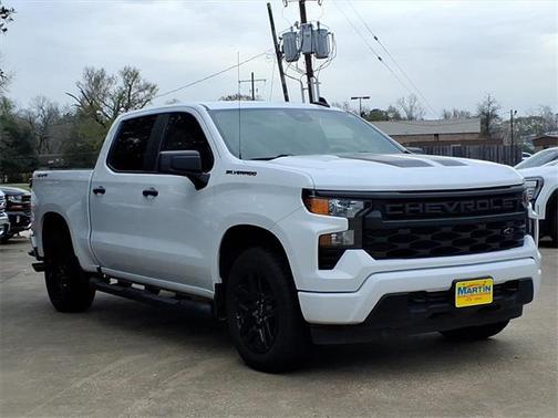 2023 Chevrolet Silverado 1500 Custom