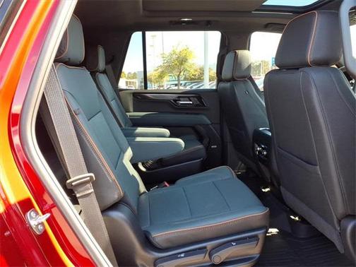 2026 GMC Yukon 4WD AT4