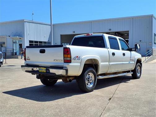 2006 GMC Sierra 2500 SLE H/D