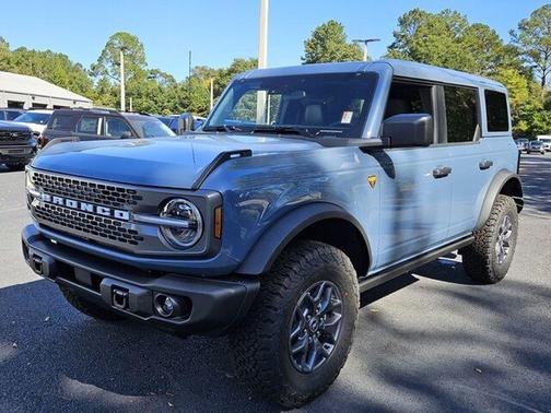 AZURE GRAY MET TRI-COAT 2025 Ford Bronco Badlands