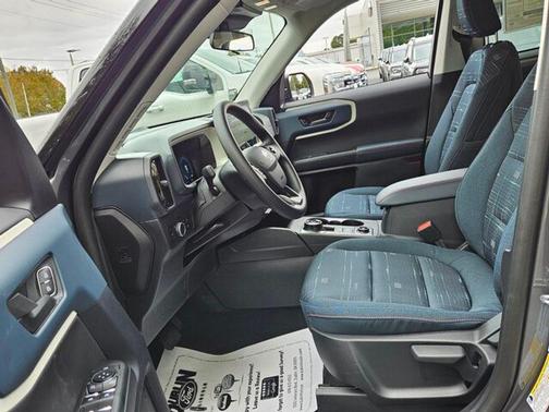 CARBONIZED GRAY METALLIC 2025 Ford Bronco Sport Heritage