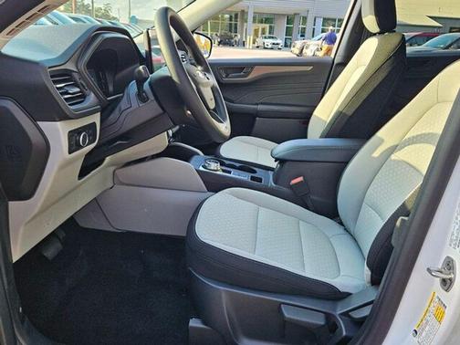 OXFORD WHITE 2026 Ford Escape Active