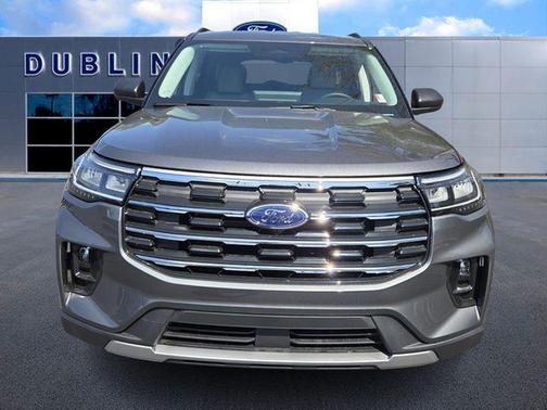 CARBONIZED GRAY METALLIC 2026 Ford Explorer Active w/200A Pkg