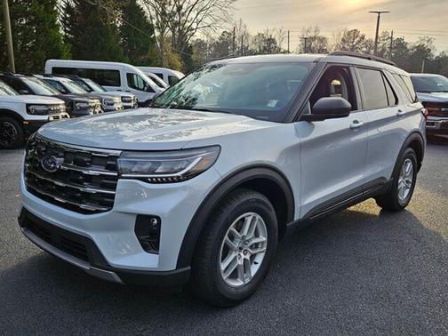 2026 Ford Explorer Active (200A)