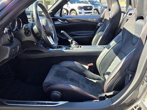 2019 Mazda MX-5 Miata Club