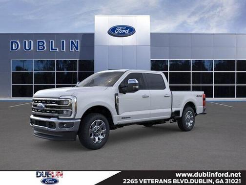 Oxford White 2026 Ford F-250 Lariat