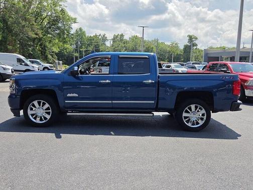 Deep Ocean Blue Metallic 2018 Chevrolet Silverado 1500 High Country