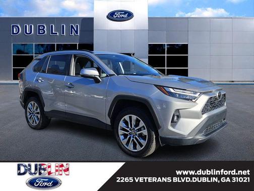 2023 Toyota RAV4 XLE Premium