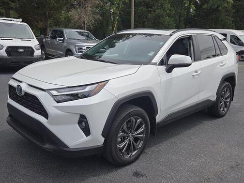 Wind Chill Pearl 2024 Toyota RAV4 Hybrid XLE Premium