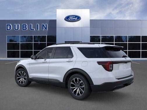 Space White Metallic 2026 Ford Explorer ST-Line