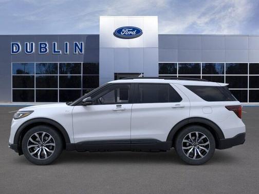 Space White Metallic 2026 Ford Explorer ST-Line