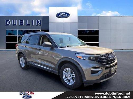 STONE GRAY METALLIC 2021 Ford Explorer XLT