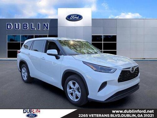Wind Chill Pearl 2022 Toyota Highlander L