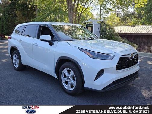 Wind Chill Pearl 2022 Toyota Highlander L