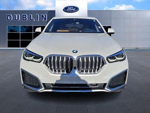 2023 BMW X6 xDrive40i