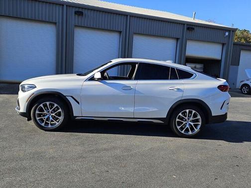 2023 BMW X6 xDrive40i