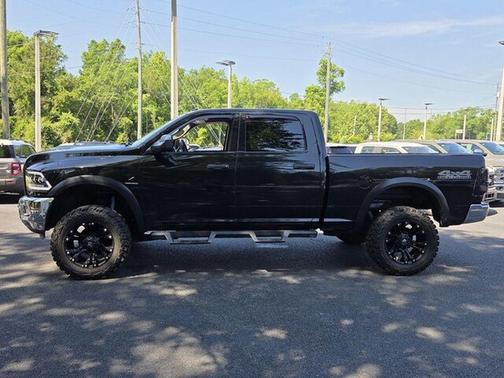 Brilliant Black Crystal Pearlcoat 2018 RAM 2500 Tradesman Crew Cab 4x4 6'4' Box