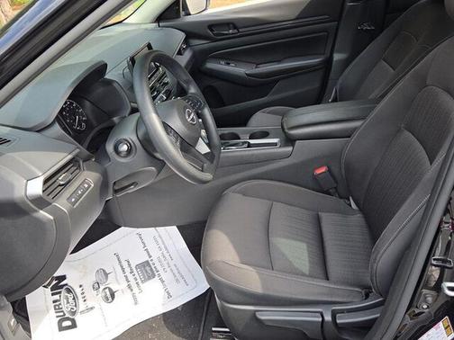 Super Black 2023 Nissan Altima S FWD
