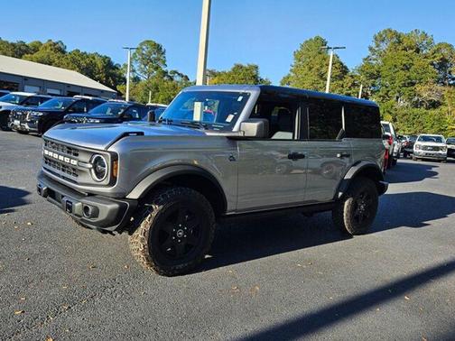 2024 Ford Bronco Black Diamond