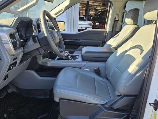 2023 Ford F-150 Lightning Pro