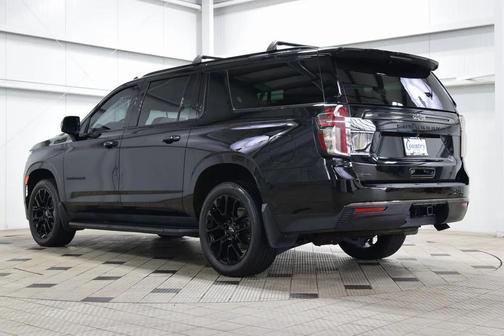 2022 Chevrolet Suburban RST