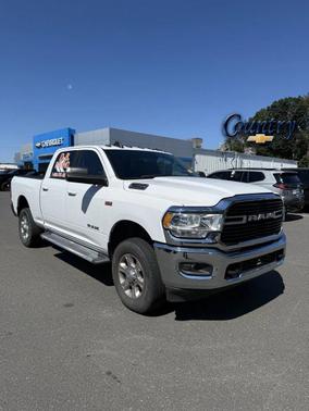 2021 RAM 2500 Big Horn Crew Cab 4x4 6'4' Box