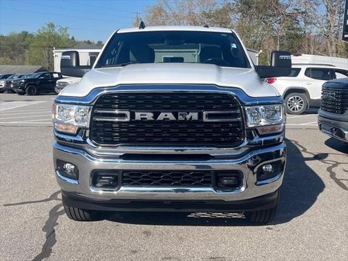 2023 RAM 2500 Big Horn Crew Cab 4x4 6'4' Box