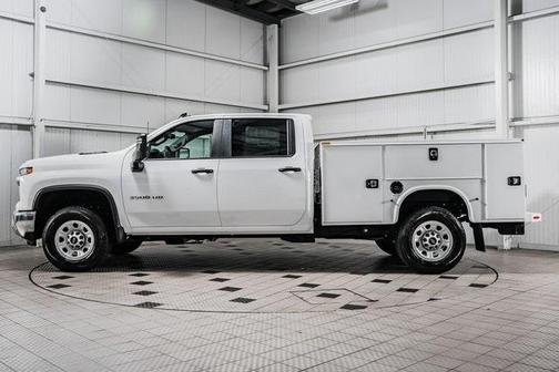 2025 Chevrolet Silverado 3500 WT