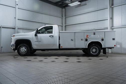 Summit White 2025 Chevrolet Silverado 3500 WT